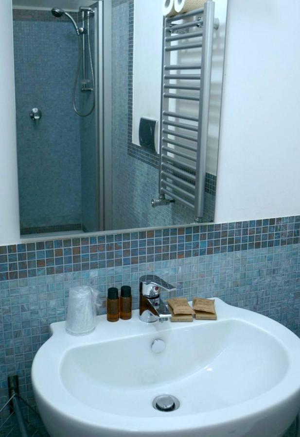 Blu Suites And Apartments Μπάρι Εξωτερικό φωτογραφία